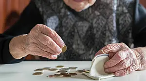 Ψίχουλα και ευχολόγια αντί για αποκατάσταση των αδικιών