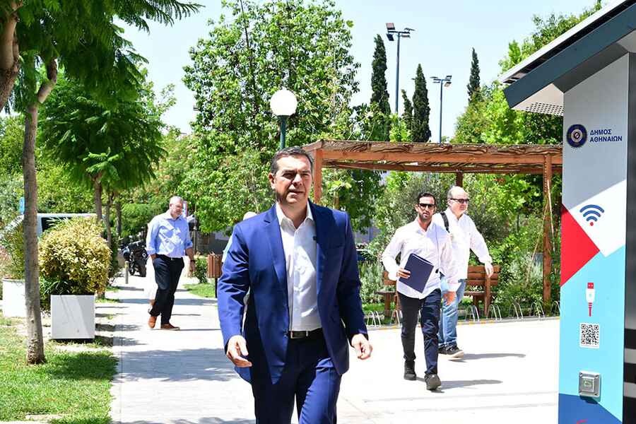 tsipras-serafeio-2_254a1.jpg