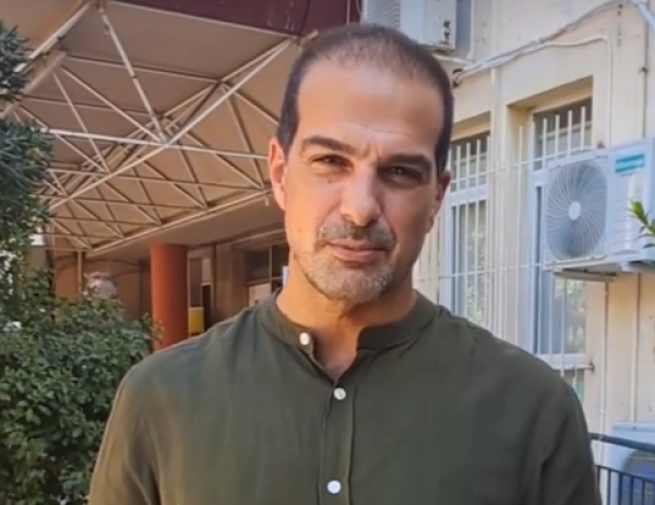 Σακελλαρίδης για επίθεση ακροδεξιών στην Ελευσίνα: «Βγήκαν ξανά από τις τρύπες τους, δεν κάνουμε βήμα πίσω»