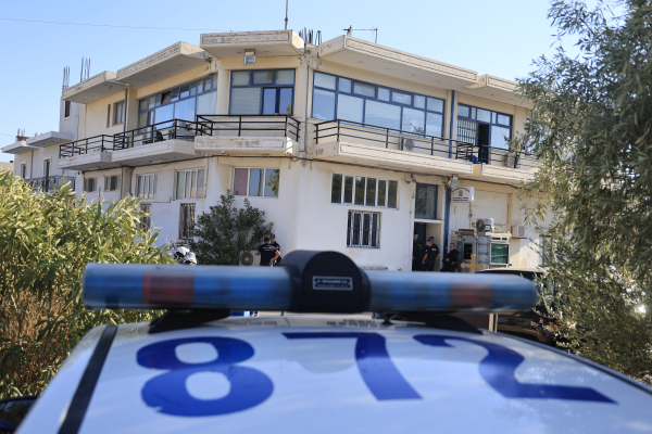 Εγκληματική οργάνωση «χτυπούσε» σπίτια στην Αττική – Εξιχνιάστηκαν 23 περιπτώσεις