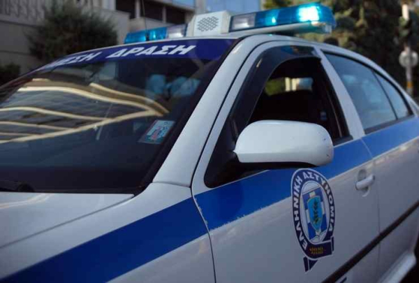 Αττική: Δύο συλλήψεις για εγκληματική οργάνωση που εξαπατούσε πολίτες παριστάνοντας τους υπαλλήλους τηλεπικοινωνιών