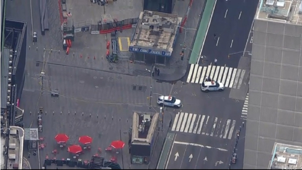 Νέα Υόρκη: Συναγερμός στην Times Square, λόγω ύποπτου αντικειμένου (Βίντεο)