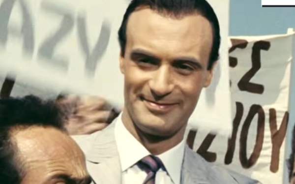 Ανδρέας Μπάρκουλης: Η αδημοσίευτη φωτογραφία από το καμαρίνι του λίγο πριν ανέβει στη σκηνή
