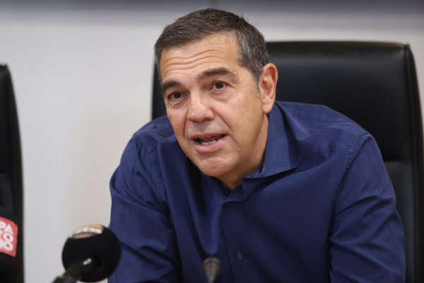 Συγχαρητήρια επιστολή του Αλέξη Τσίπρα στην Ελίφ Εραλπ για τη νίκη του Die Linke στο Βερολίνο