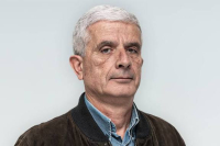 Ο Νίκος, η διαπλοκή και οι ερωτήσεις στη ΔΕΘ