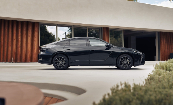 Η Lexus Official Automotive Partner του 1000 Miglia Experience Greece 2026