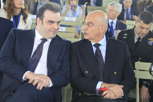 Ποιοι είναι οι πιο επιτυχημένοι υπουργοί και η σειρά των «δελφίνων»