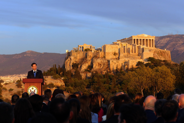 Πνύκα: Γιατί οι μεγαλύτεροι ηγέτες του κόσμου θέλουν να μιλήσουν από αυτόν τον λόφο;