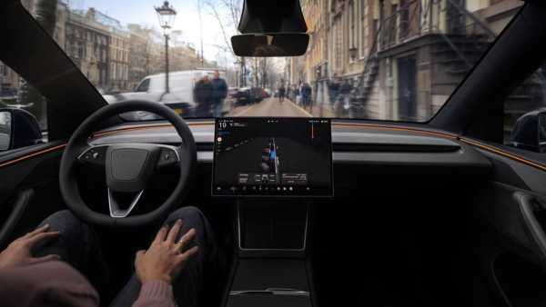 Σάλος γύρω από την Tesla: Ερωτήματα για τα δεδομένα ασφαλείας του Full Self-Driving
