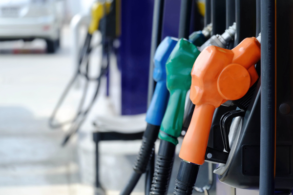 Greece’s High Gasoline Taxes Fuel Political Debate as Pump Prices Exceed EU Average