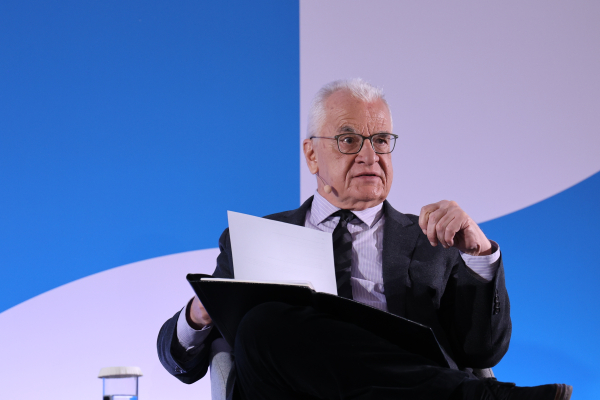 Ο Πρετεντέρης και οι «λεκανατζούδες»