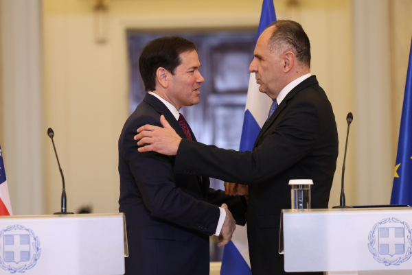 Δεν ξέρει ο Τσίπρας για το καλώδιο;-Ως πρωθυπουργός το έκανε υλοποιήσιμο ως πρότζεκτ!