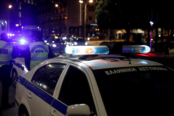 Φρίκη στην Κυψέλη: Εντοπίστηκε νεκρό έμβρυο σε βαλίτσα μέσα σε διαμέρισμα