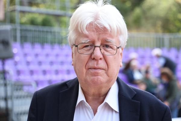 Σιακαντάρης: Τοξικά κόμματα ΣΥΡΙΖΑ και ΠΑΣΟΚ, έχουν τελειώσει πολιτικά