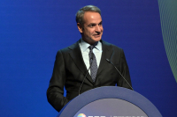 Μητσοτάκης: Στήριξη σε 1,2 εκατ. νοικοκυριά για τη θέρμανση - Οι ανακοινώσεις για social media, παιδικούς σταθμούς και ΕΣΥ