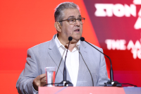 Κουτσούμπας στο 52ο Φεστιβάλ ΚΝΕ: Να ζητάτε τα πάντα, να τα θέλετε όλα