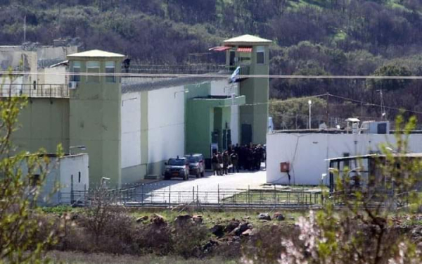 Επιχείρηση της ΔΑΟΕ στις φυλακές Άμφισσας και Μαλανδρίνου – Πέντε συλλήψεις