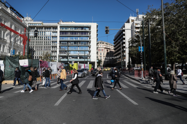 ΔΝΤ: Ο «δεκάλογος» για να κλείσει το έλλειμμα ανταγωνιστικότητας της ελληνικής οικονομίας