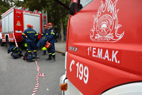 Πετρούπολη: Χωρίς τις αισθήσεις του βρέθηκε 58χρονος κοντά στο νεκροταφείο
