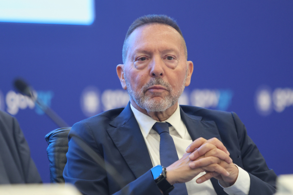 Στουρνάρας: Ο δρόμος για την πιστοληπτική αξιολόγηση «Α» περνά από τη βελτίωση της ποιότητας των θεσμών