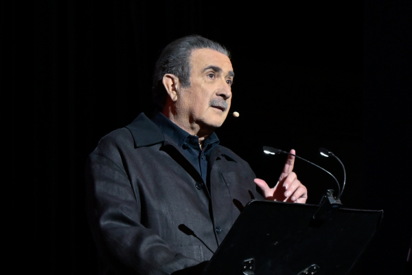 Λάκης Λαζόπουλος: «Βροχή» ειρωνικών σχολίων στο Χ μετά τις δηλώσεις του για τον Σαμαρά