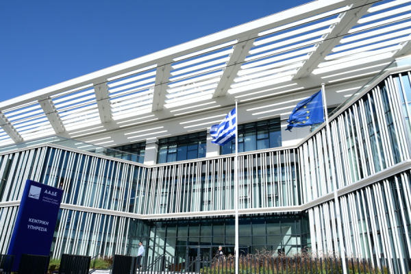 ΑΑΔΕ: Πληρώθηκαν 14,6 εκατ. ευρώ σε 34.200 δικαιούχους για το αυξημένο κόστος λιπασμάτων