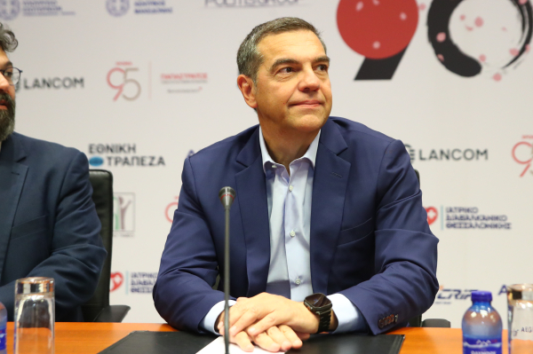«Man to man» τον Μητσοτάκη ο Τσίπρας - Νέες παραιτήσεις βουλευτών για την ΕΛΑΣ