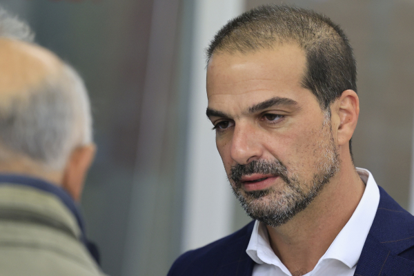 Σακελλαρίδης για Γρατσία και γυναικοκτονίες: Κλείνουν τα μάτια μπροστά στην έμφυλη βία