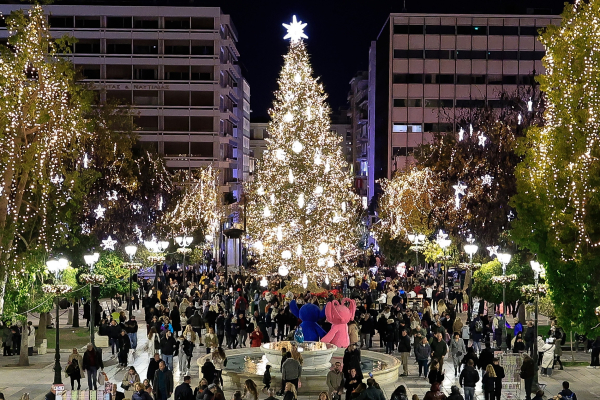 Κλειστοί δρόμοι σε Σύνταγμα και Πεδίον του Άρεως την Τετάρτη για τις πρωτοχρονιάτικες εκδηλώσεις
