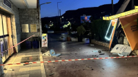 Μεσσηνία: Ανατίναξαν ΑΤΜ και άρπαξαν 200.000 ευρώ - Ανθρωποκυνηγητό για τους δράστες (Εικόνες)