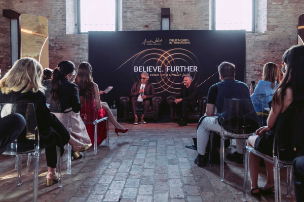 Η Philip Morris International και ο Andrea Bocelli παρουσίασαν την πλατφόρμα «Believe. Further»