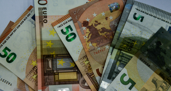 Νέο επίδομα 3.000 ευρώ για κάθε παιδί