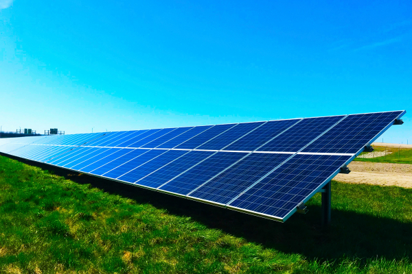 HELLENiQ ENERGY: Στα 734 εκατ. ευρώ τα συγκρίσιμα EBITDA στο πρώτο εξάμηνο 2026